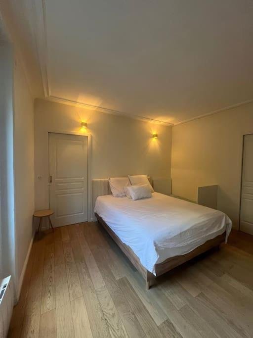 Charmant Appartement Alesia París Exterior foto