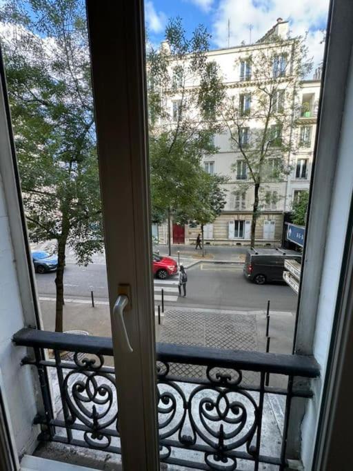 Charmant Appartement Alesia París Exterior foto